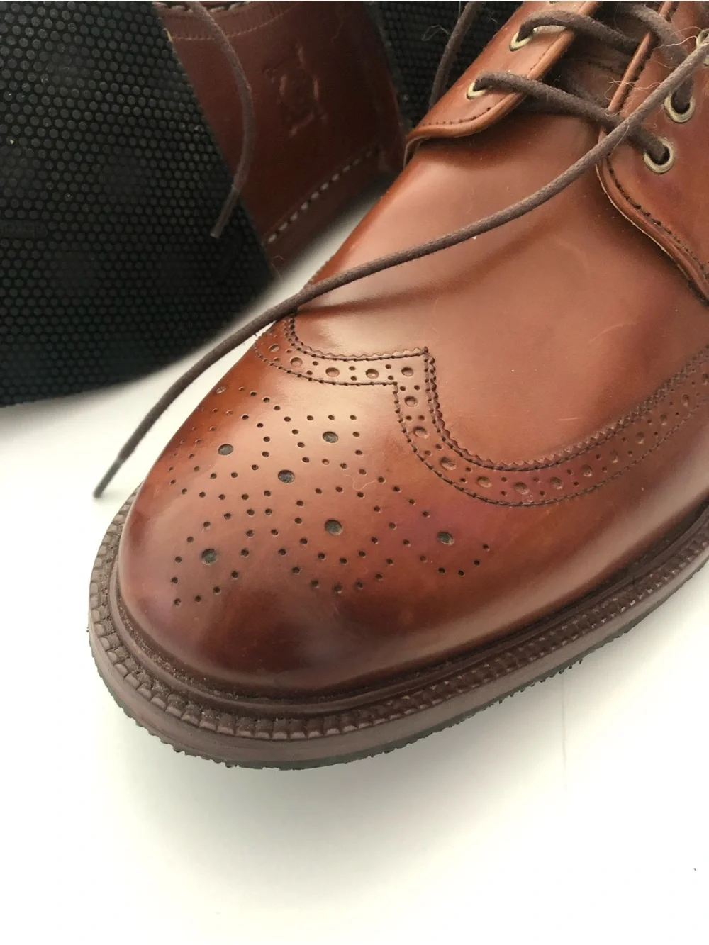 H.S. Trask elegant brown